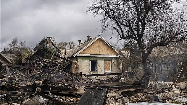 Zelenskiy: Ruslar bu hafta 1500 İHA, 1170 güdümlü bomba ve 70'ten fazla füze ile saldırdı