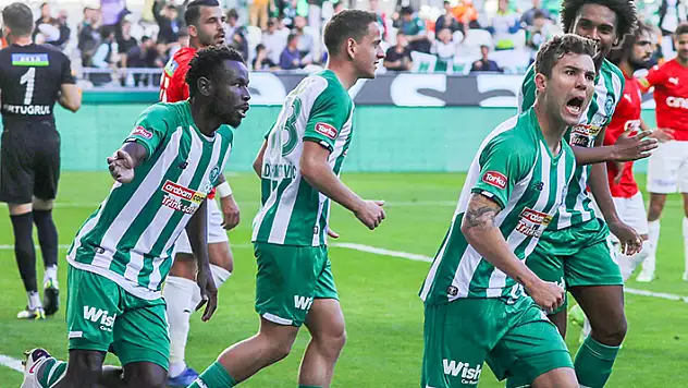 Zeljeznicar ile özel sınav
