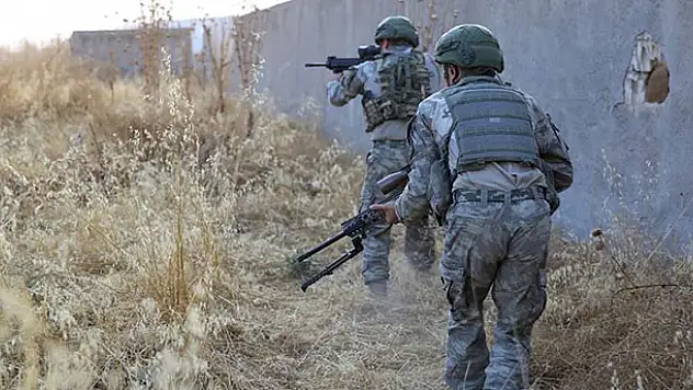 Zeytin Dalı bölgesinde 5 PKK/YPG'li terörist gözaltına alındı