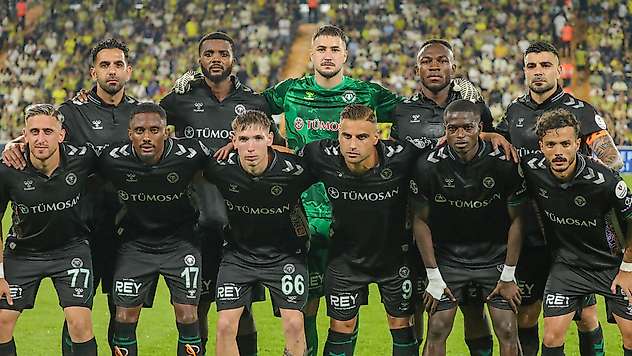Zirvede Gençler var! Konyaspor puanla tanışamadı