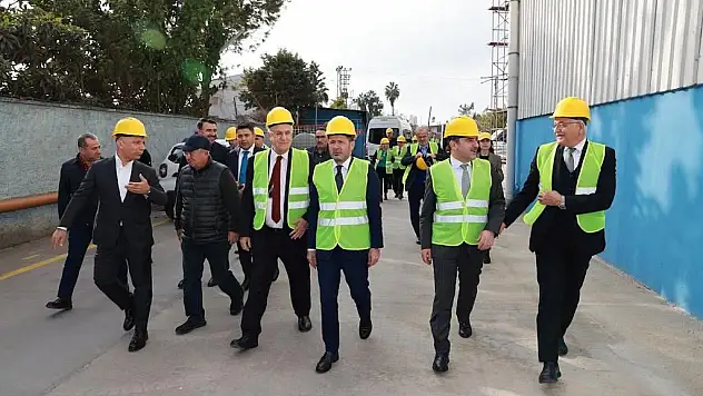 ZİYA ALTUNYALDIZ SAHA ziyaretlerini sürdürüyor