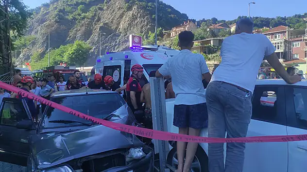Zonguldak'ta alkollü sürücü kazaya neden oldu: 2 yaralı
