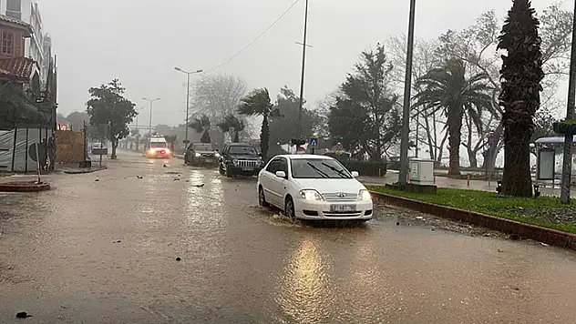 Zonguldak'ta olumsuz hava koşulları nedeniyle eğitime 1 gün ara verildi
