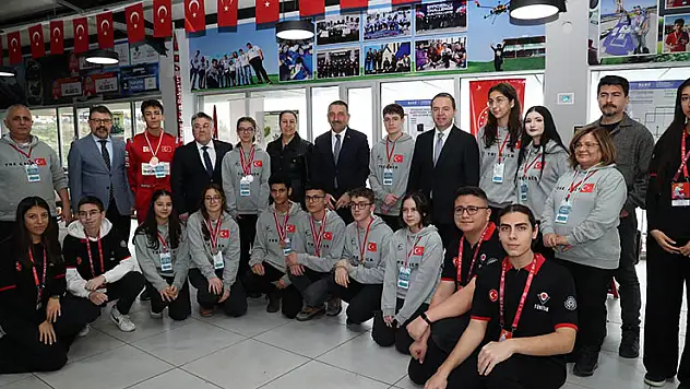 Zonguldak'ta öğrencilere yerli ve milli teknolojiler tanıtıldı