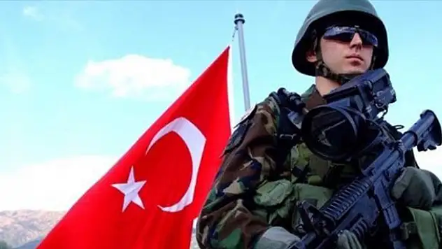 Zorunlu askerlikle ilgili flaş düzenleme
