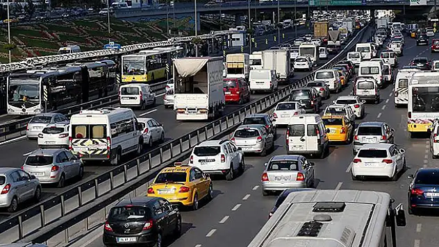 Zorunlu trafik sigortasına 'havuz' modeli geliyor