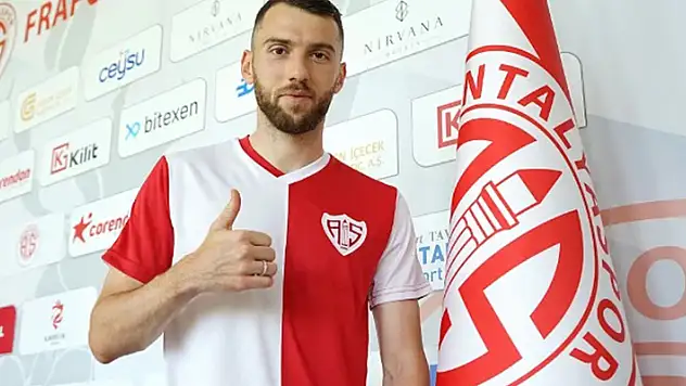 Zymer Bytyqi, Antalyaspor'da
