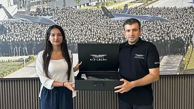 Türk öğrenci dünya şampiyonu oldu: Selçuk Bayraktar'dan tebrik