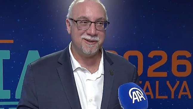 Yörüngedeki veri merkezleri için dev güneş panelleri gerekecek