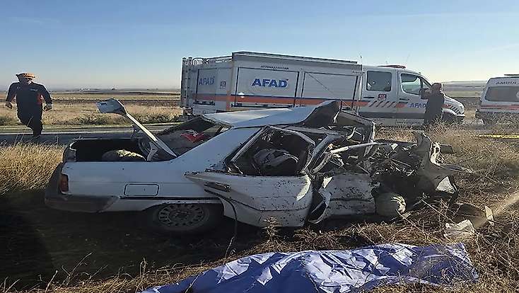 Afyonkarahisar’daki kazada ölen 4 kişi Konya’da defnedildi