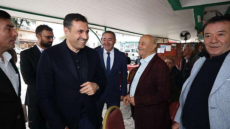 AK Parti Konya ilçelerde gönül kazanıyor