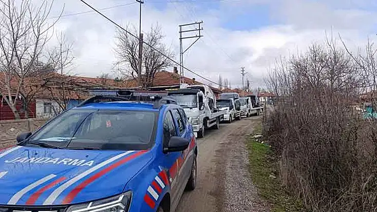 Konya dahil 5 ilde çalıntı araç operasyonu: 4 kişi gözaltına alındı