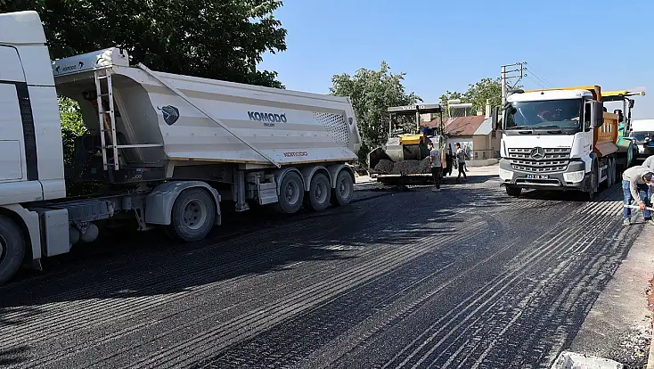 Karatay'da asfalt seferberliği