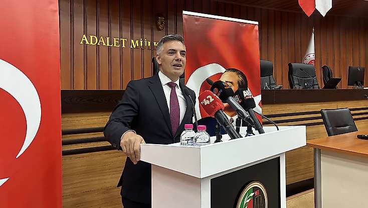 Konya Barosu’nda Oktay Unkur mazbatasını aldı