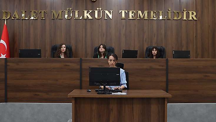 Konya'da eski eşini yaraladığı kavgada bir kişiyi öldüren sanığa müebbet hapis cezası