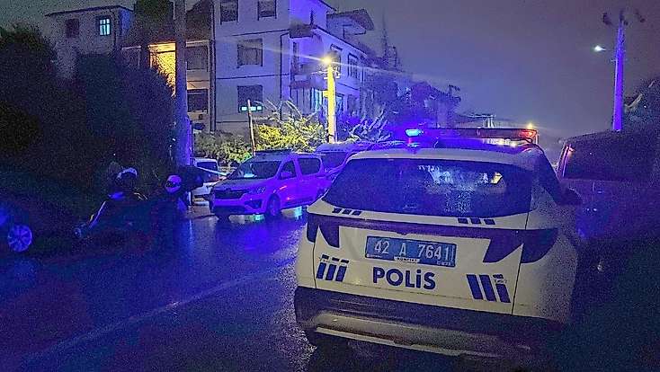 Konya'da komşuların kavgası kanlı bitti