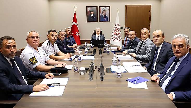 Konya'da okullar açılmadan kritik zirve: Güvenlik tedbirleri masaya yatırıldı
