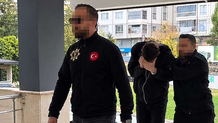 Konya’da uyuşturucu baskını! 3 şüpheliden 1’i tutuklandı