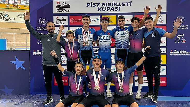 Konya’daki yarışlarda Selçuklu rüzgarı esti