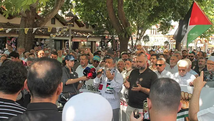 Konya’dan sınırda bekletilen Filistin Konvoyu’na destek