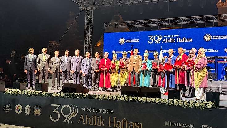 Konya’nın Ahilik gururu ödülünü aldı