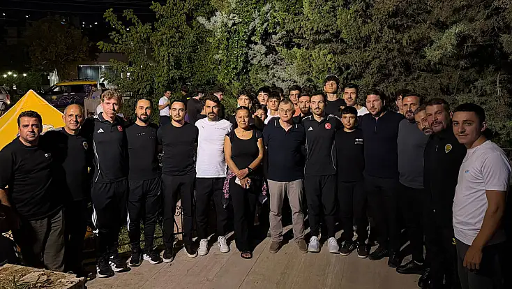 Konya'nın gururlarına coşkulu karşılama