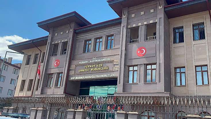 Konyalı alıcılara sazan sarmalı tuzağı: Dolandırıcı son anda yakalandı