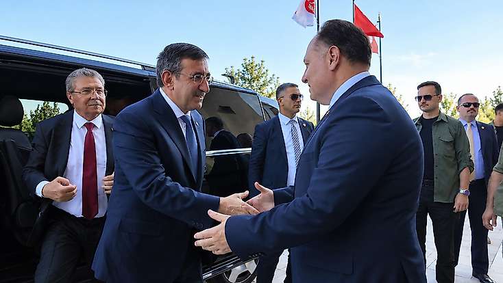 Konyalı vekil Orhan Erdem KKTC'deki kritik zirveye katıldı