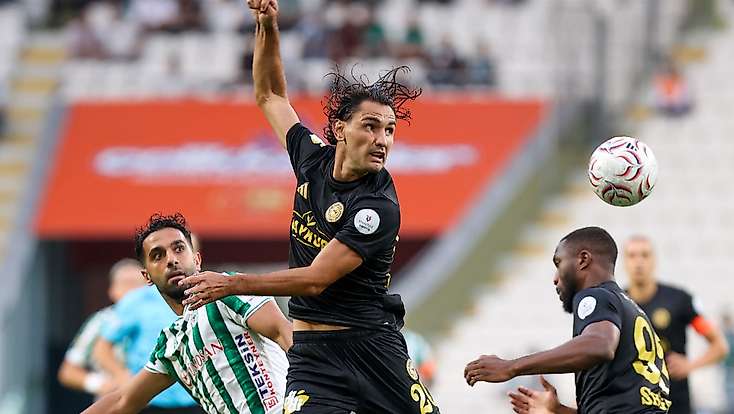 Konyaspor üzdü! Perde 24 golle açıldı