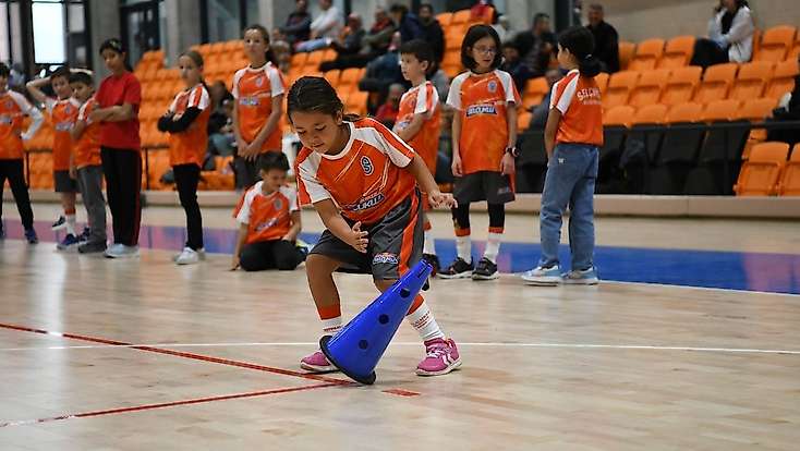 Selçuklu’da kış spor okulları kapılarını açtı