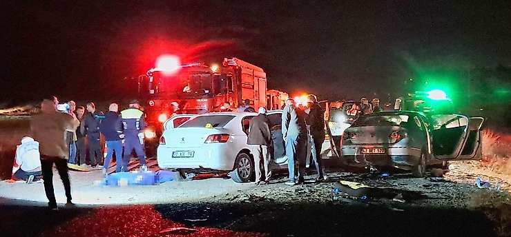 Konya plakalı aracın kazasında 2 ölü, 5 yaralı
