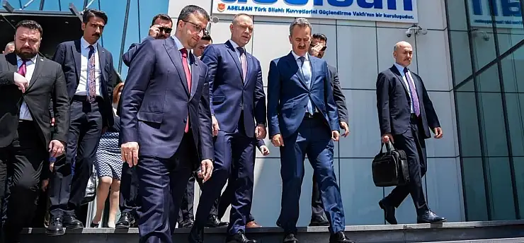 Polonya lideri milli teknolojileri inceledi