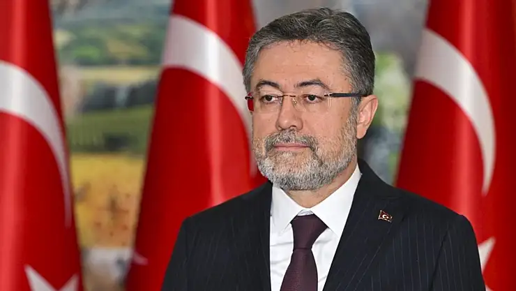 Bakan Yumaklı, ürünlerde pestisit kalıntısını önlemeyi amaçlayan yeni B-Reçete Sistemi'ni anlattı