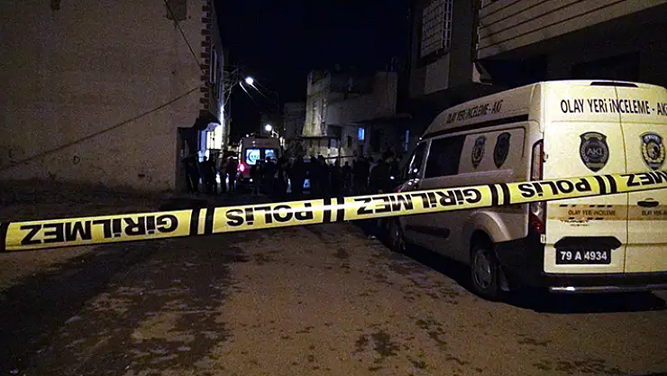 Kilis'te vahşet: Baba, anne ve 3 çocuğu evlerinde ölü bulundu

