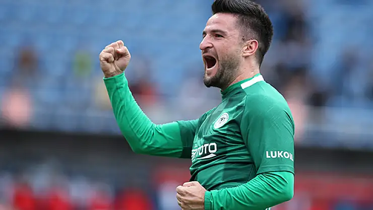 Listeye Ömer Ali de girdi