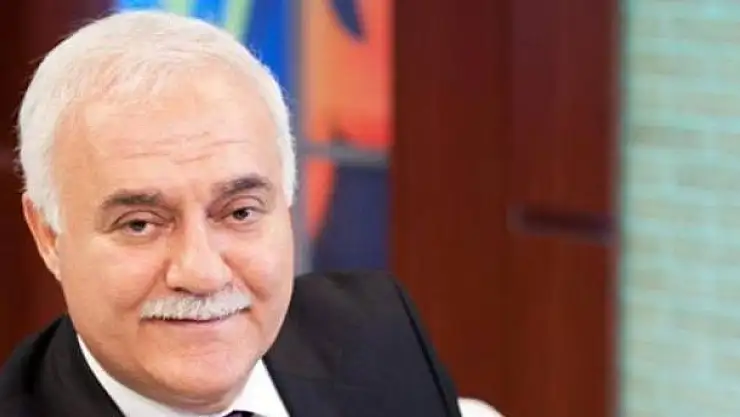 Nihat Hatipoğlu'na Sorulan İlginç Soru : Zombi Öldürmek Günah Mıdır?