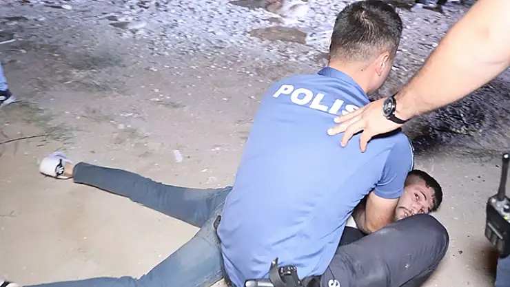 Polisten kaçan ehliyetsiz ve alkollü sürücüden gazeteciye: Alkollü araç kullanmaktan haber mi olur?

