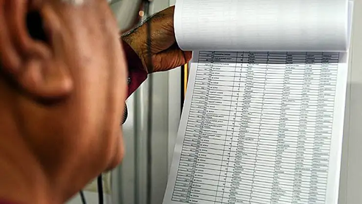 Seçmen listeleri askıya çıktı