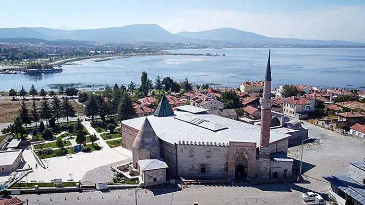 UNESCO'nun geçici listesinde yer alan Eşrefoğlu Camisi'ni 6 ayda 157 bin kişi ziyaret etti
