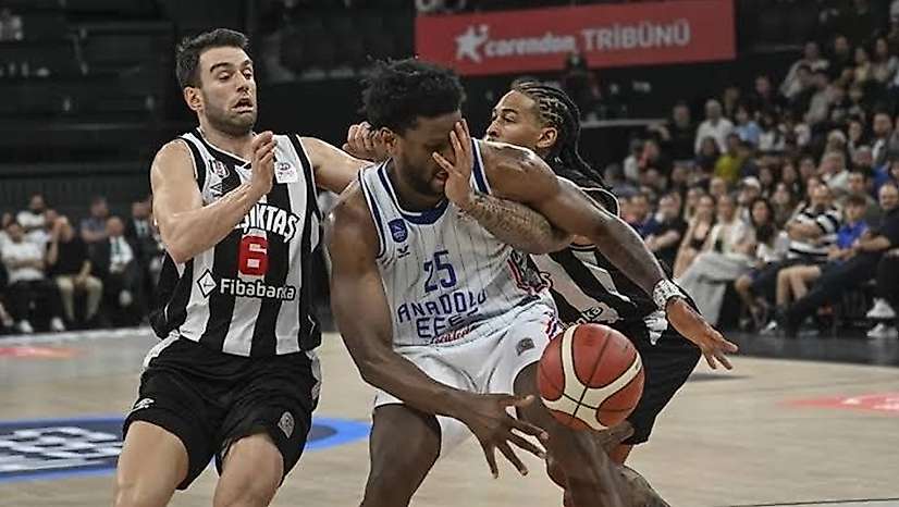 EuroLeague'de Türk derbisi heyecanı
