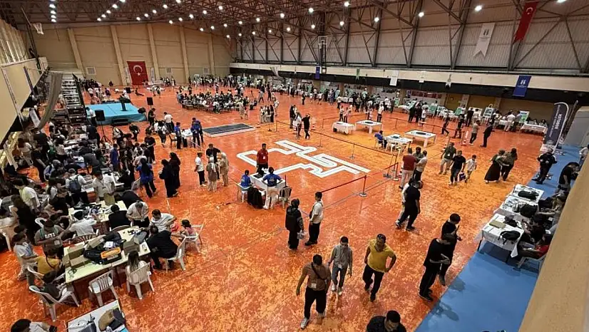 Genç mucitler Robot Olimpiyatları'nda buluştu