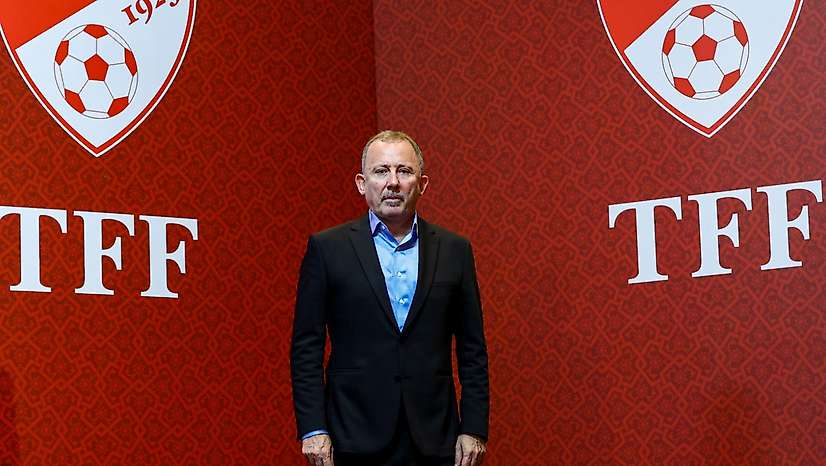 İmzayı atan Sergen Yalçın'ın ekibi belli oldu