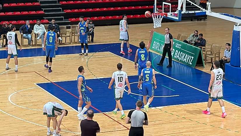 Karatay Belediyespor Çorlu'yu devirdi