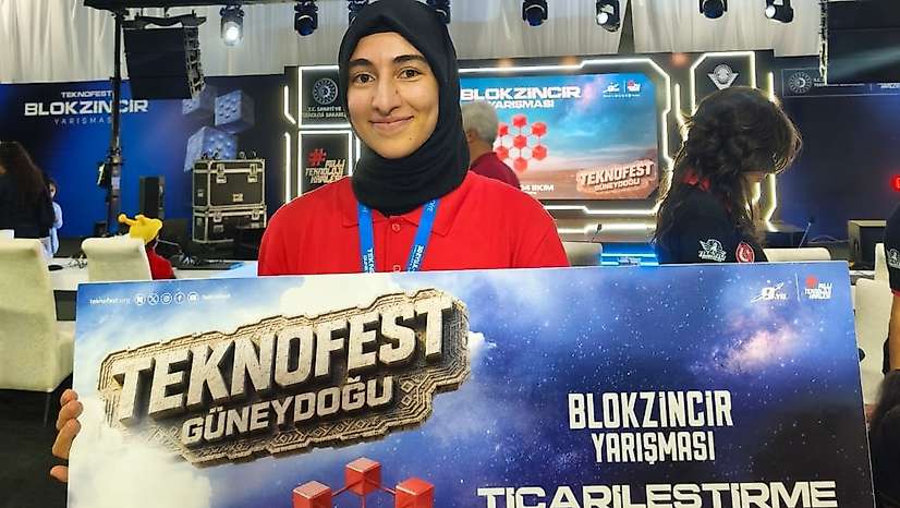 Konya Teknik mezunu Gazali'den TEKNOFEST'te çifte zafer