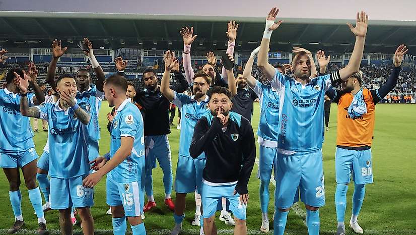 Konyaspor galibiyeti tarihe geçti