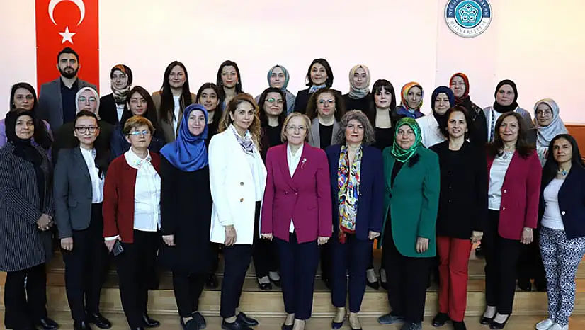 NEÜ Hemşirelik Fakültesi'nden akreditasyon başarısı
