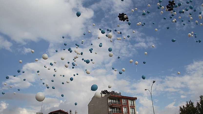 22 aylık mücadele zaferle bitti: Konya'da gökyüzü balonlarla doldu