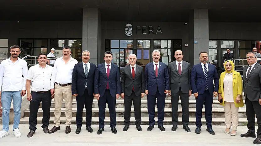 Bakan Bolat'tan Büyükşehir'e övgü
