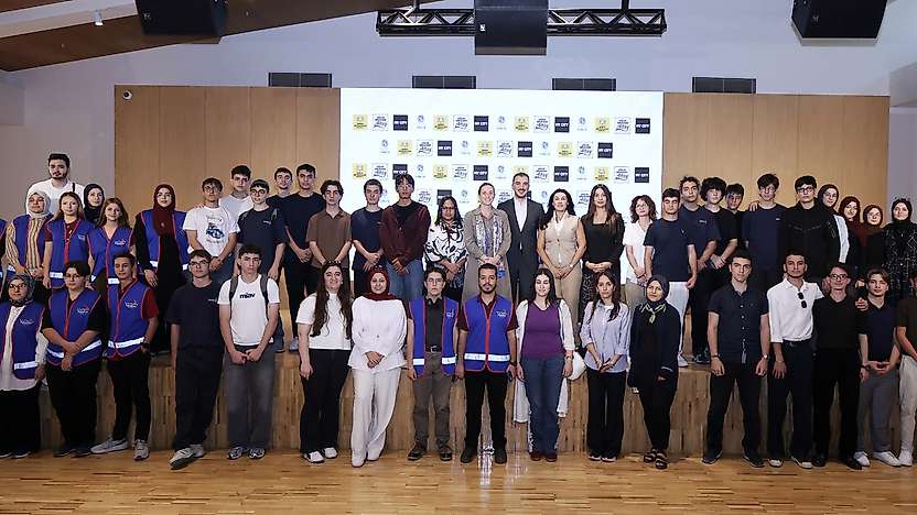 COP31'in gençlik elçisi Konya'da gençlerle bir araya geldi