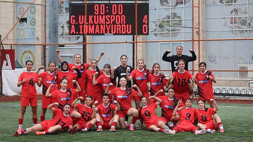 Genç Ülkümspor galibiyetle tanıştı